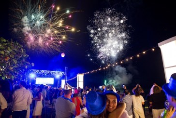 ¡Bienvenida al 2018 en Paradise Beach Club!