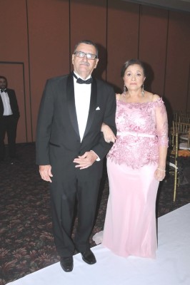 Los padres de la novia, Wilmer Rivera y Maribel Castillo de Rivera