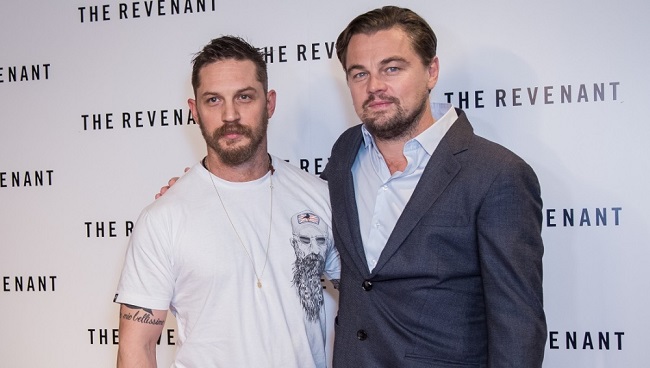 El humillante tatuaje de Tom Hardy para cumplirle apuesta a Leonardo DiCaprio