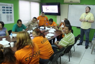 Comités de Emergencia locales son capacitados para prevenir incendios en barrios y colonias