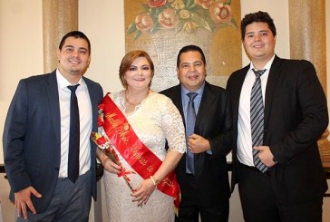 Esposas de Abogados eligen madre de la entidad