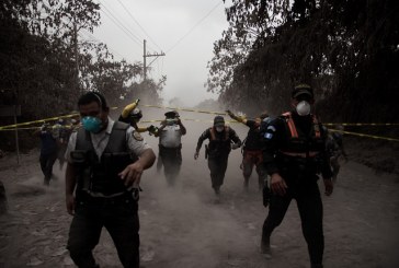 Suben a 62 los muertos por la erupción del volcán de Fuego en Guatemala
