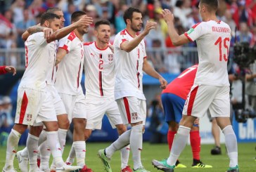 Costa Rica comienza con mal pie y sucumbe 1 a 0 ante Serbia