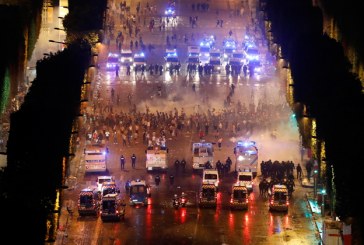 Disturbios y destrozos en Francia empañan la celebración del título Mundial de fútbol