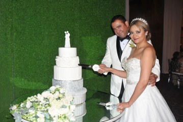 La boda de Danilo y Reyna…Un amor llevado a lo más alto