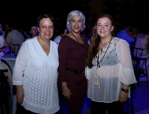 Martha Cristo, Viviana Barraza y Michelle Sarzoza