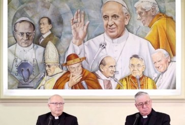 Escándalo de abuso sexual por sacerdotes católicos afecta las iglesias en todo el mundo