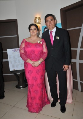 Los padres de la novia, Susy Gil y José Fiallos