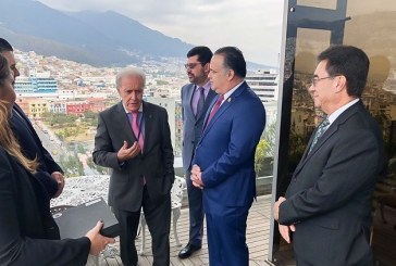 Calidonio se reúne con alcalde de Quito, Ecuador, para fortalecer alianzas estratégicas