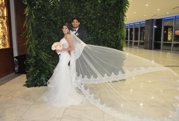 La boda de Elena y Óscar: dos almas porteñas seguras de que el destino existe