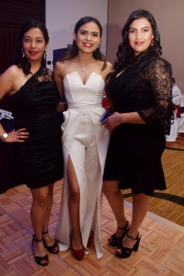 Liliana Soriano, Cintia Hernández y Karina Barrientos