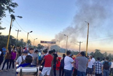 Seguidores de Libre se toman carretera entre El Progreso y Tela