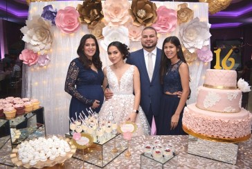 Andrea María florece a la juventud