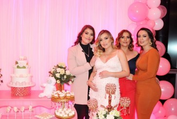 Contando ovejitas en el baby shower de Isis