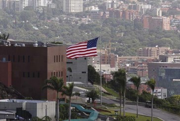 EEUU ordena al personal diplomático “no esencial” abandonar Venezuela