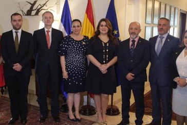 Fuerza de Tarea aborda con embajador de España la migración de hondureños hacia ese país europeo