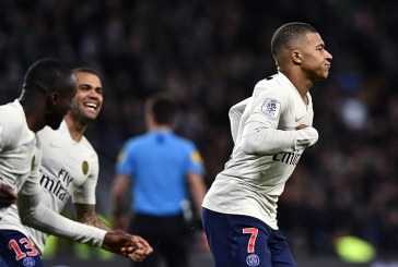 PSG guiado por Kylian Mbappé derrotó al Saint-Etienne y se aferra al primer lugar