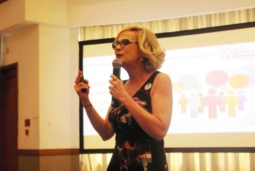 En “Women Business”: Reconocen destacada labor de Patricia Arias