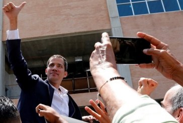 El líder opositor Juan Guaidó regresa sin contratiempos a Venezuela