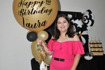 Vibrantes XV años de Laura Daniela