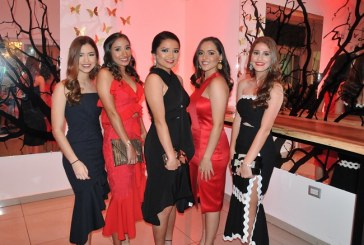 Distinción y elegancia en el seniors dinner de la Seran School