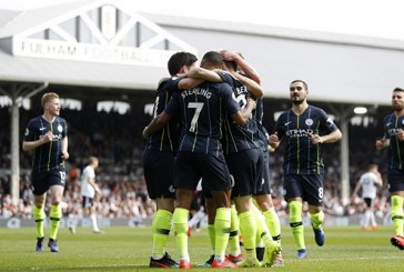 Manchester City derrotó 2-0 al Fulham y recuperó el liderato de la Premier League
