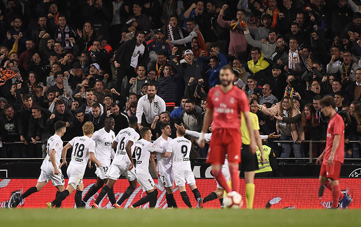 Valencia derrotó 2-1 al Real Madrid y le puso alto al “efecto Zidane”