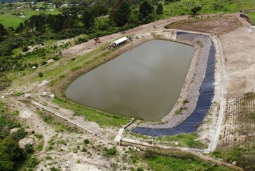 Cosechadoras garantizan agua para los 365 días del año a productores de Marcala