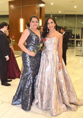 Patricia Salazar y Natalhia Judith Mejia Salazar