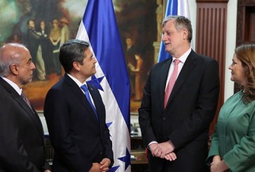 Cuatro nuevos embajadores presentan cartas credenciales ante el gobierno de Honduras