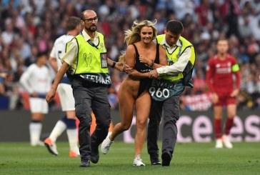 La mujer que se llevó todas las miradas al irrumpir la final de la Champions League