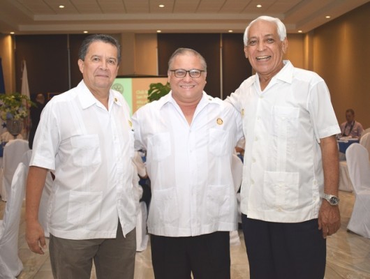 Mario Soto, Salvador Manchamé y Juan Ramón Sarmiento