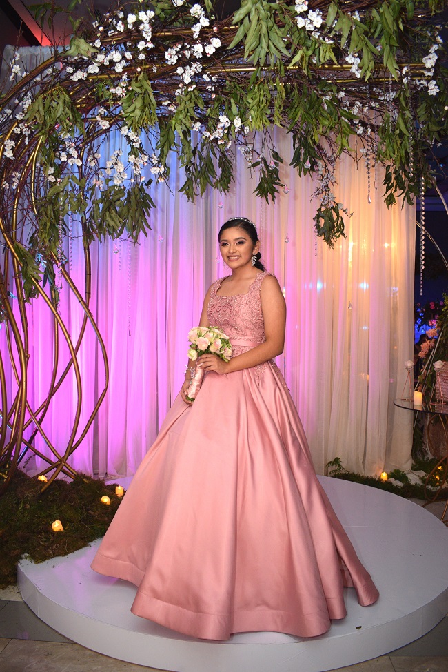 Los sueños de una niña que se convierte en quinceañera