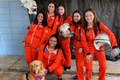 Un viaje espacial de La Nasa inspiró la senior entrance de la Valle de Sula