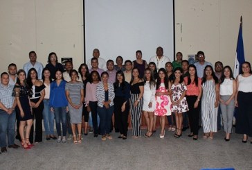 Estudiantes de Derecho de UNAH-VS representan a Honduras en importante congreso en Perú
