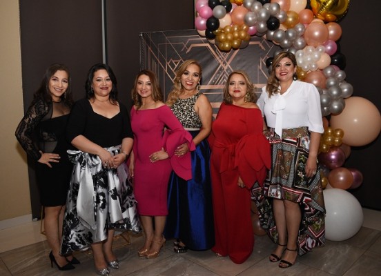 Las organizadoras del reencuentro, Emely Palma, Dulce Casco, Fanny Rosales, Jazmin Mejia, Miriam Mejía y Jenny Ordóñez