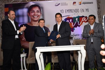 Maquiladores promueven campaña para estimular el emprendimiento y desmotivar la migración