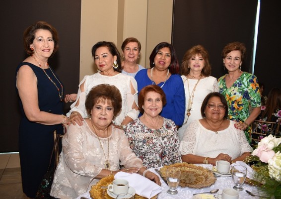 Rabab Handal, Gabriela Mejía, Rita Simón, Sheyla García, Maritza Lara, Lizeth Nassar, Miriam Mitri, Mery Mourra y Antonieta Escobar
