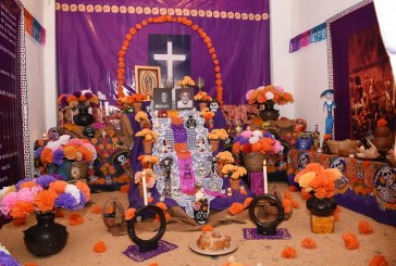 Tradicional “Altar del Día de Muertos” se exhibe en el Museo de Antropología de San Pedro Sula