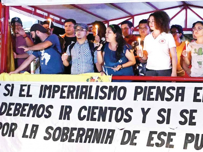 Diplomáticos venezolanos acatan ultimátum y abandonan El Salvador