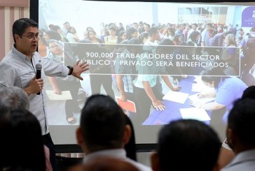 Hernández continúa con la socialización de la Ley de Alivio de Deuda con trabajadores de maquila