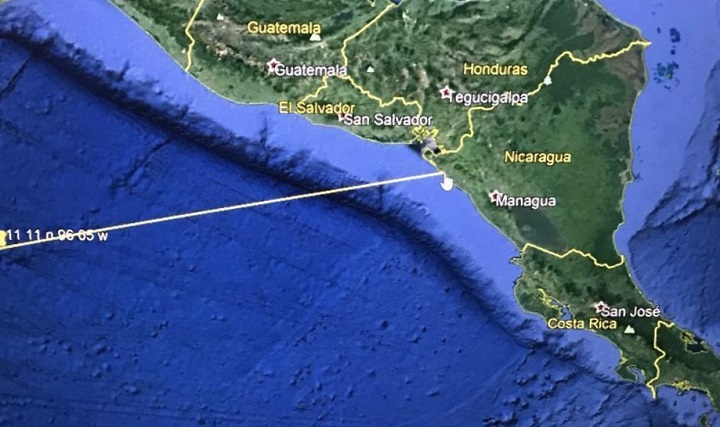 Gobierno de El Salvador llama a desalojar las costas hacia “tierras más altas” por alerta de “tsunami”