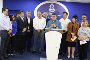 Gobierno y maquila firman acuerdo para generar 15 mil nuevos empleos para el año 2020