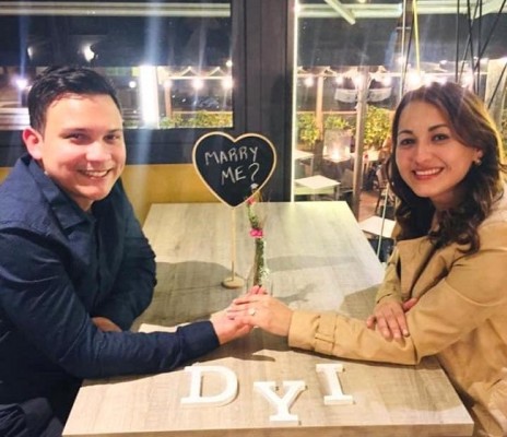 Ivonne y David se comprometieron en Europa el 30 de diciembre de 2018.