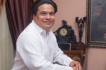 Marlon Rodríguez ejemplo de superación: de maestro rural a destacado profesional del derecho