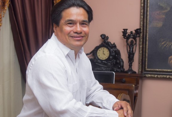 Marlon Rodríguez ejemplo de superación: de maestro rural a destacado profesional del derecho