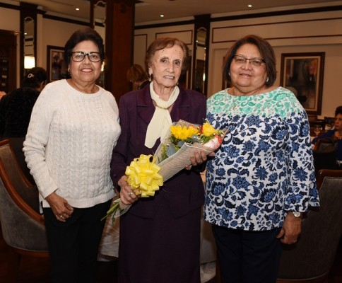 Sandra Galindo, Reneé Kawas y Antonieta Escobar