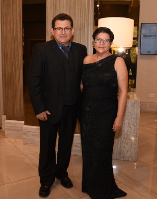 Sergio Erazo y su especial esposa, María Isolina Oviedo de Erazo