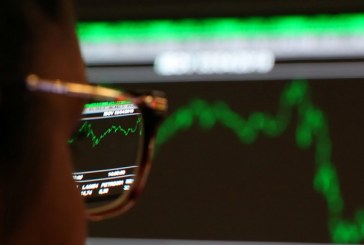 El dólar se dispara en América Latina y las bolsas caen ante el desplome del petróleo por el temor al coronavirus