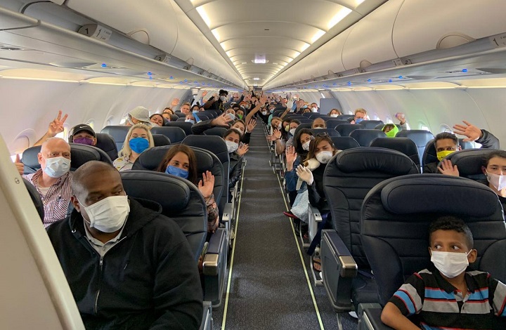 Spirit Airlines ayuda a muchas personas retornar a sus países de origen a través de vuelos humanitarios